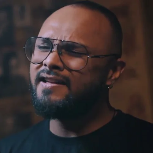 Nidukin Inu mana (Mashup Cover) - Aaron ft Neluka Liyanage